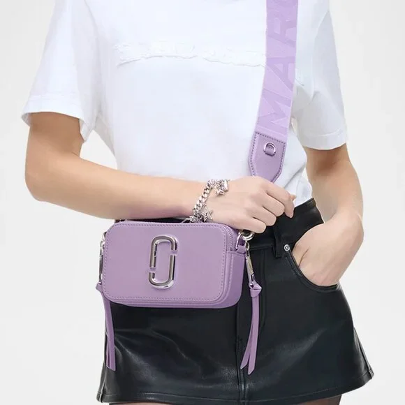 NWT The Utility Snapshot with pouch MARC JACOBS AUTHENTIC - Picture 1 of 6